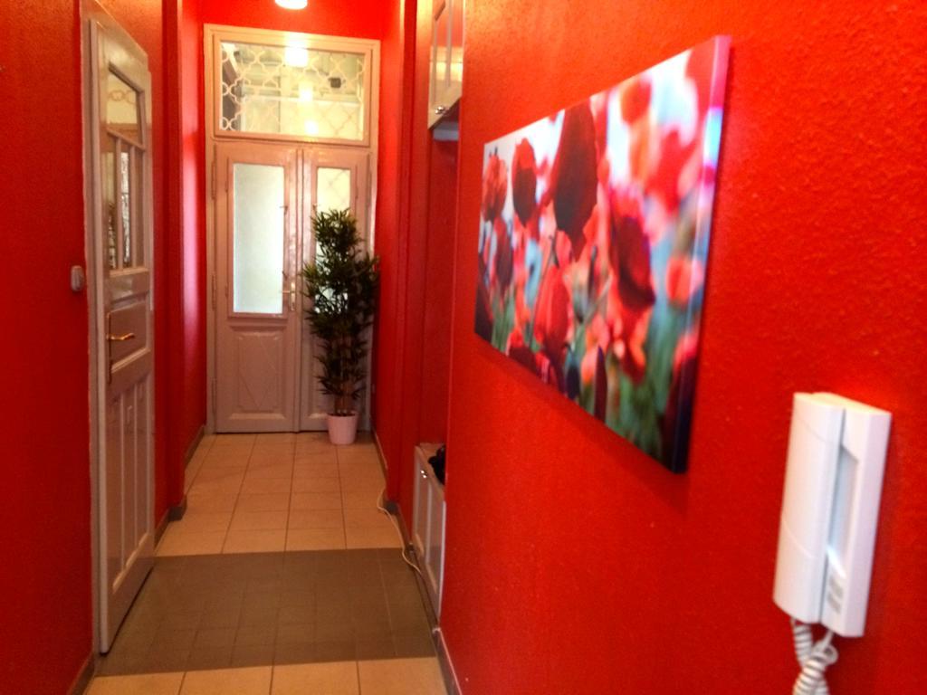 Budget Apartment By Hi5 - Oktober 6 Str 4 Budapeşte Dış mekan fotoğraf