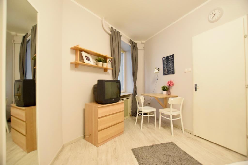Budget Apartment By Hi5 - Oktober 6 Str 4 Budapeşte Dış mekan fotoğraf
