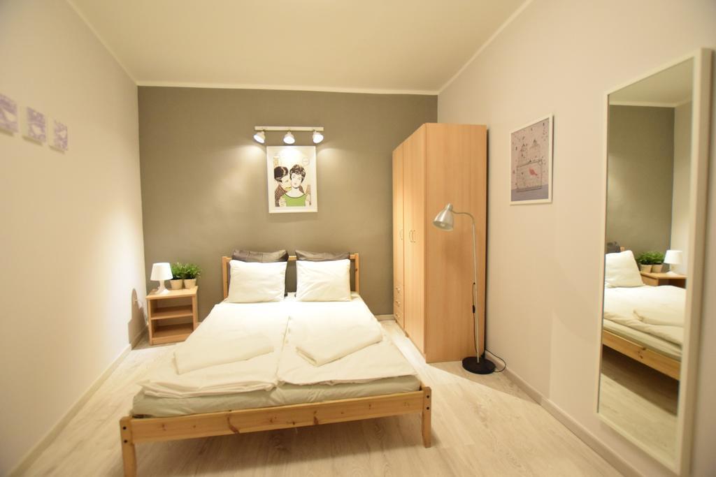 Budget Apartment By Hi5 - Oktober 6 Str 4 Budapeşte Dış mekan fotoğraf