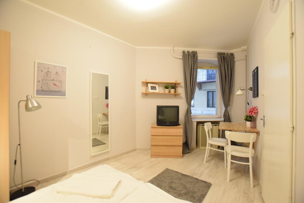 Budget Apartment By Hi5 - Oktober 6 Str 4 Budapeşte Dış mekan fotoğraf
