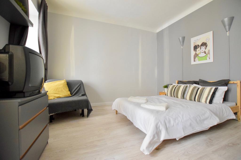 Budget Apartment By Hi5 - Oktober 6 Str 4 Budapeşte Dış mekan fotoğraf